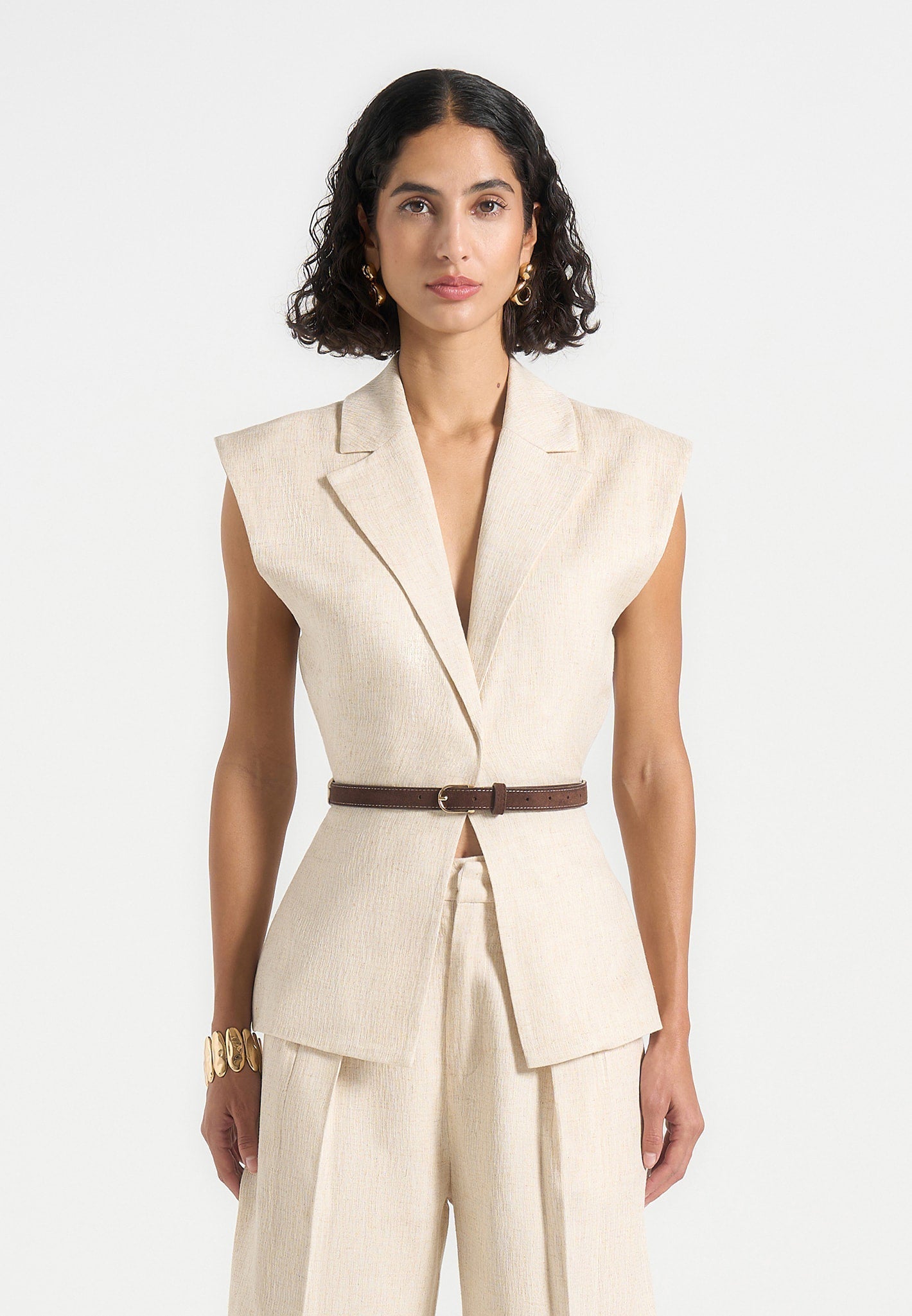 Linda - Linen Wide Shoulder Cinched Waistcoat - Natural