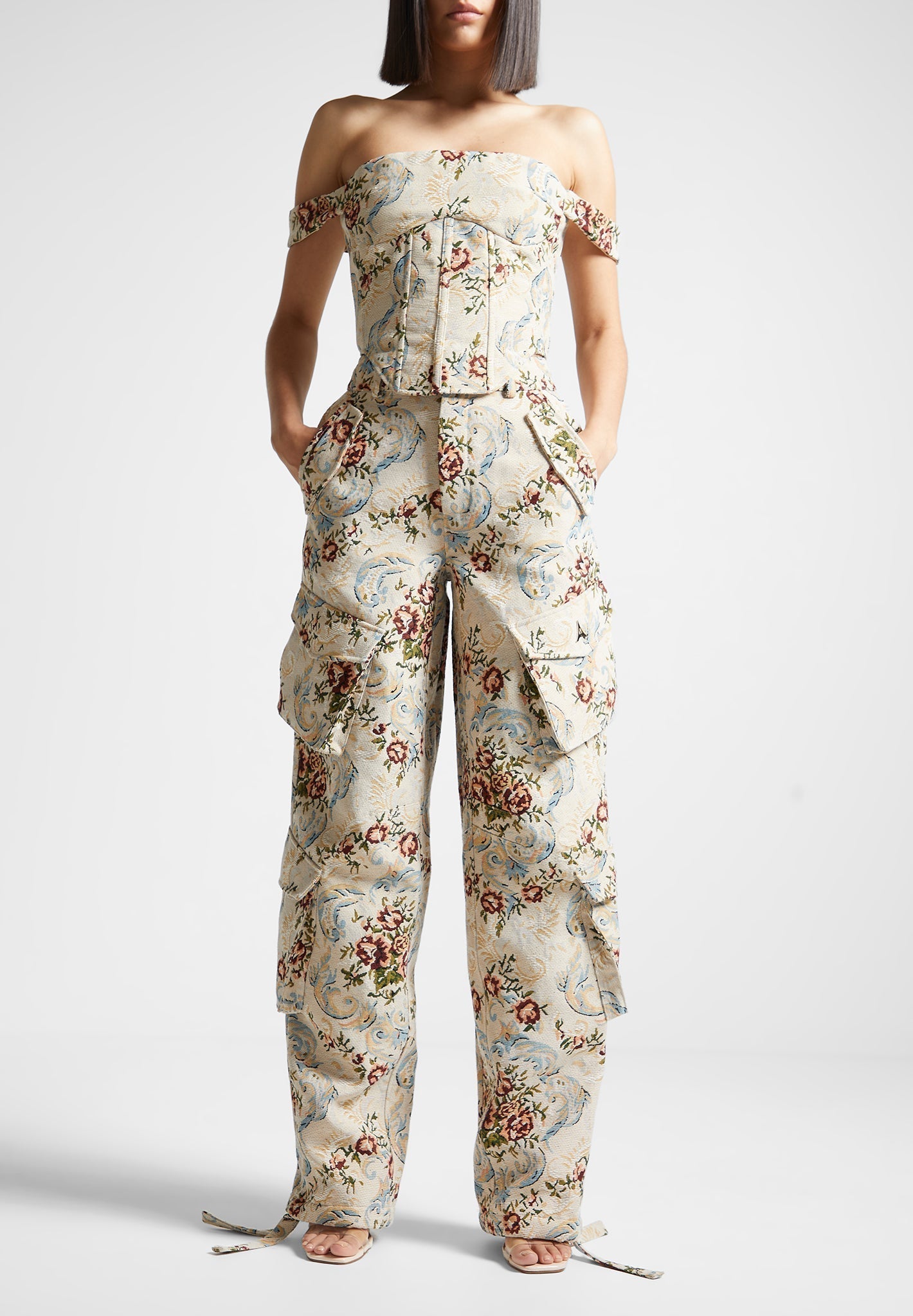 Anne - Floral Jacquard High Waisted Cargo Pants - Beige